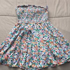 NWOT Gap Floral Strapless Dress